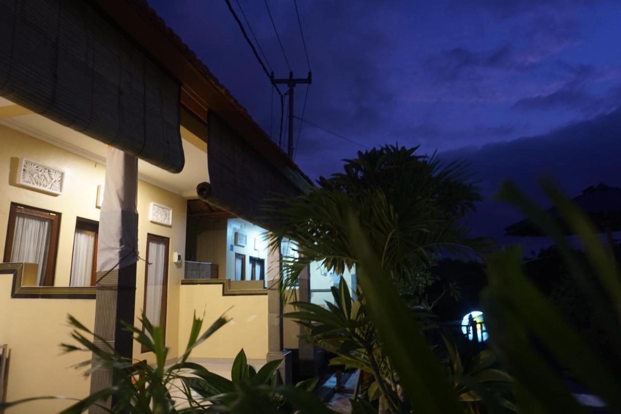 Balibal Bungalow Toyapakeh Buitenkant foto